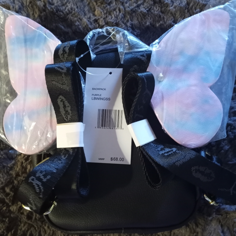 BNWT BESTY JOHNSON BACKPACK - Picture 3 of 7